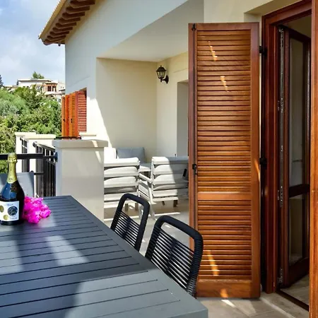 Apartment Beautiful Sea And Sunset Views From Ce13, Theseus Village, Aphrodite Hills *