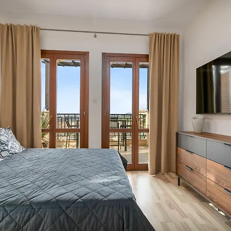 Διαμέρισμα Beautiful Sea And Sunset Views From Ce13, Theseus Village, Aphrodite Hills *