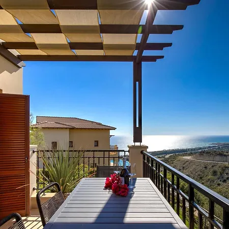 Apartament Beautiful Sea And Sunset Views From Ce13, Theseus Village, Aphrodite Hills Kuklia