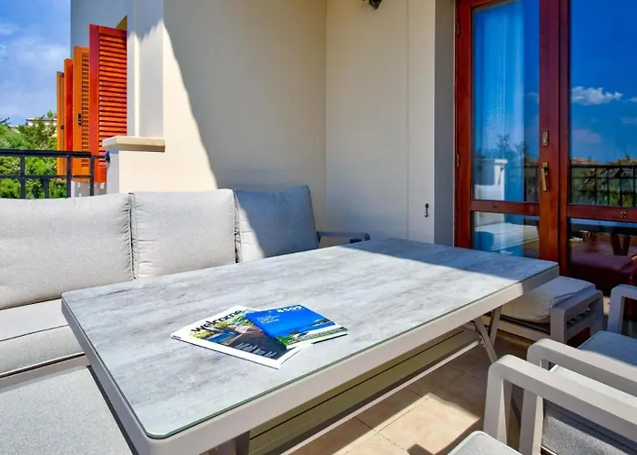 Beautiful Sea And Sunset Views From Ce13, Theseus Village, Aphrodite Hills アパート *