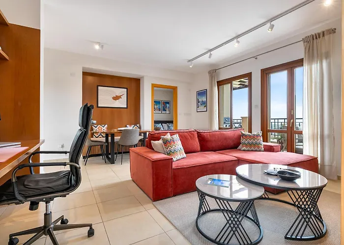 アパート Beautiful Sea And Sunset Views From Ce13, Theseus Village, Aphrodite Hills *